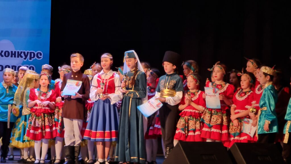VI всероссийский фестиваль-конкурс детского, юношеского и взрослого творчества «Воздушный шар»